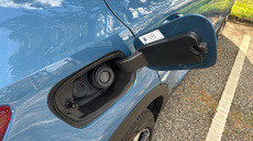 Volvo XC40 2.0 B4P Ultra Dark 5dr Auto Petrol Estate